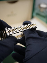 Rolex Lady-Datejust 26 69173 | 1995 | Factory Champagne Diamond Dial | Box & Original Rolex Papers - Certified Watches Rolex Rolex Lady-Datejust 26 69173 | 1995 | Factory Champagne Diamond Dial | Box & Original Rolex Papers Certified Watches