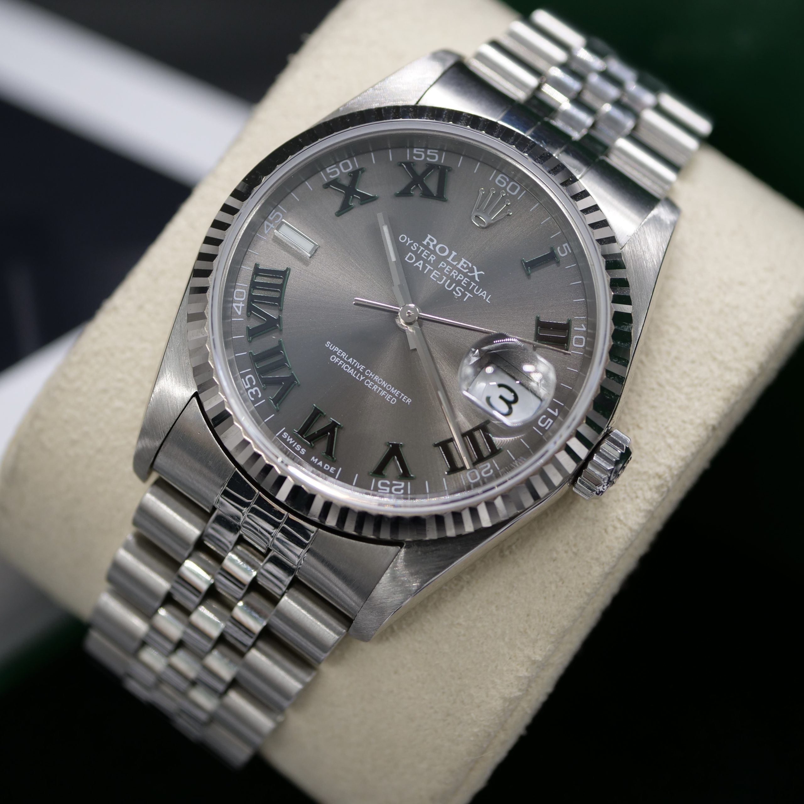 shop-rolex-cat-banner